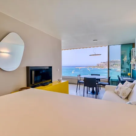 شقة Ocean Views With Spectacular Sunsets